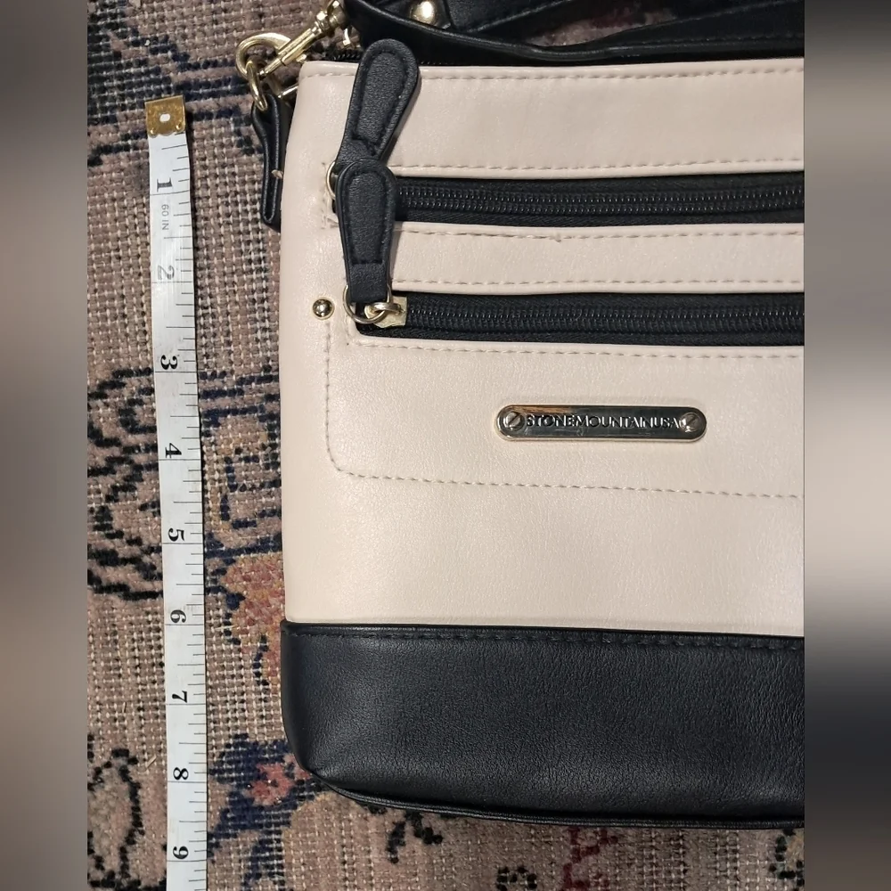 Stone Mountain Crossbody Bag